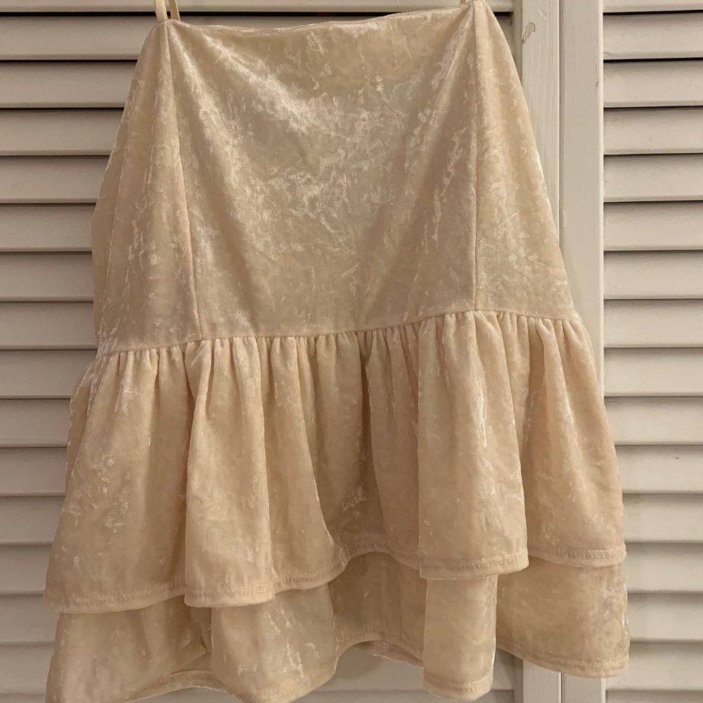American Eagle Cream Velvet top Size S